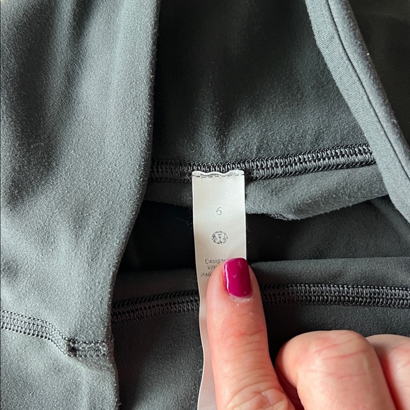 Lululemon Groove Nulu Super High Rise Flared Charcoal Legging - Picture 6 of 11